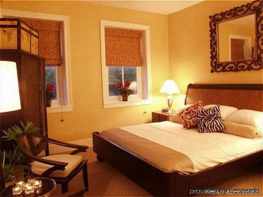 The National Hotel Frenchtown Chambre photo