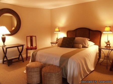 The National Hotel Frenchtown Chambre photo